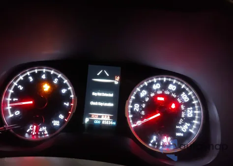 2021 Toyota Rav4 Xle z USA, uszkodzony, nr VIN 2T3P1RFV9MC214765